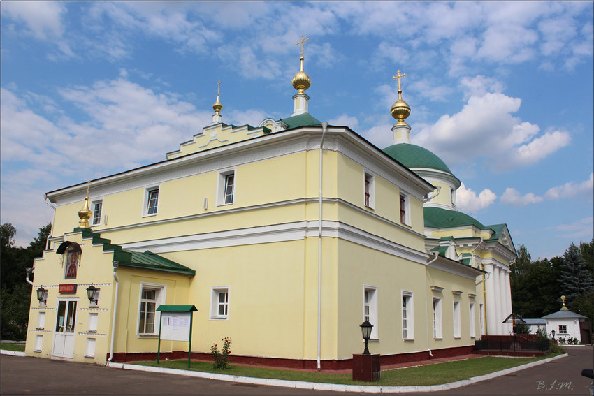 Видное. Екатерининский монастырь. Церковь Петра и Павла. фасады