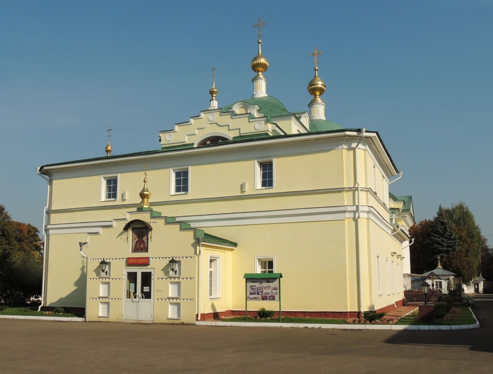 Видное. Екатерининский монастырь. Церковь Петра и Павла. фасады