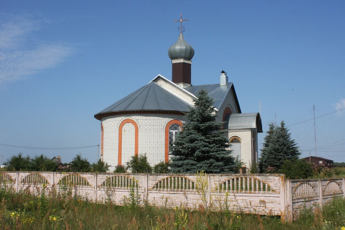 Церковь Новомучеников и исповедников Церкви Русской в Рясниках, Карачев (Карачевский район, Брянская область). фасады