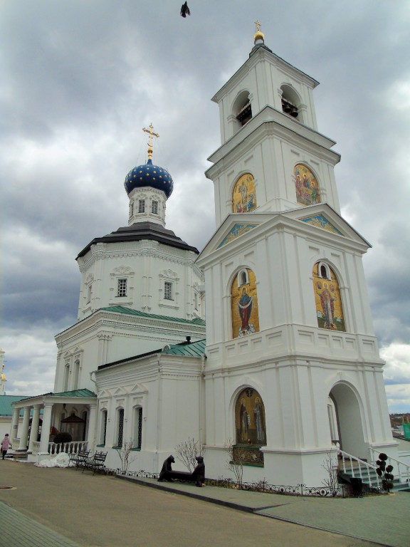 Арзамас. Николаевский женский монастырь. Церковь Николая Чудотворца. фасады