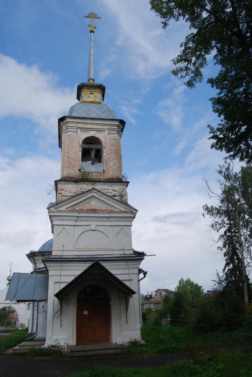 Церковь Петра и Павла, Солигалич (Солигаличский район, Костромская область). фасады, Колокольня Церкви. Вид со стороны кладбища