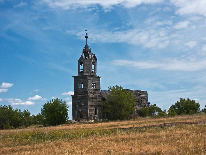 Павловка. Церковь Михаила Архангела. фасады