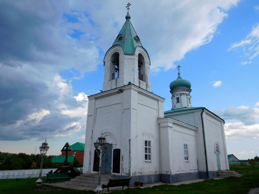 Степное Дурасово. Церковь Александра Свирского. фасады
