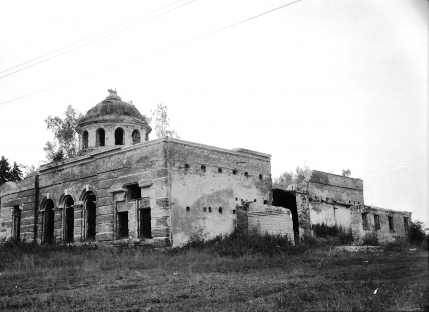 Красная Гора. Церковь Воскресения Словущего. фасады