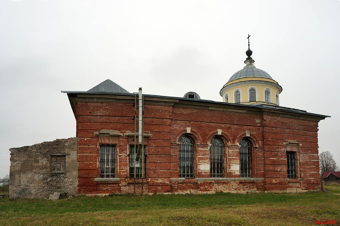 Церковь Воскресения Словущего, Красная Гора (Калининский район, Тверская область). фасады