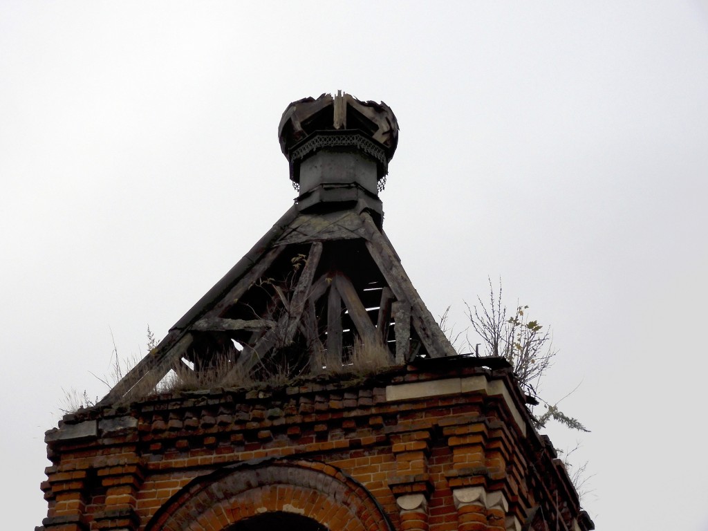 Пирогово. Часовня в память о спасении Александра II при покушении 4 апреля 1866 года. архитектурные детали