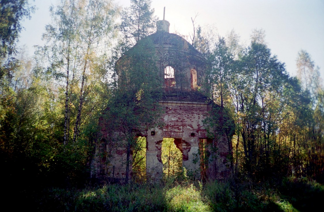 Церковь Михаила Архангела, Холмец, погост (Калининский район, Тверская область). фасады