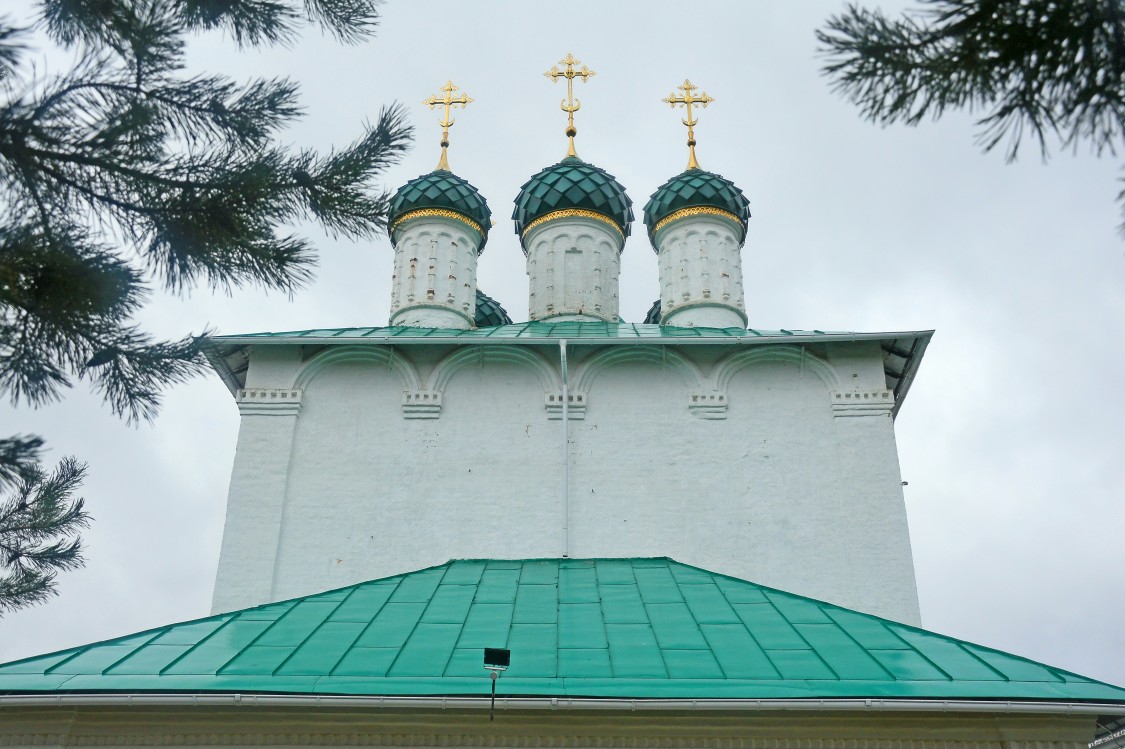 Церковь Казанской иконы Божией Матери, Сарафоново (Ярославский район, Ярославская область). фасады
