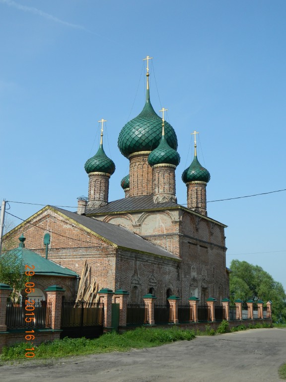 Церковь Сретения Владимирской иконы Божией Матери в Коровниках, Ярославль (Ярославль, город, Ярославская область). фасады