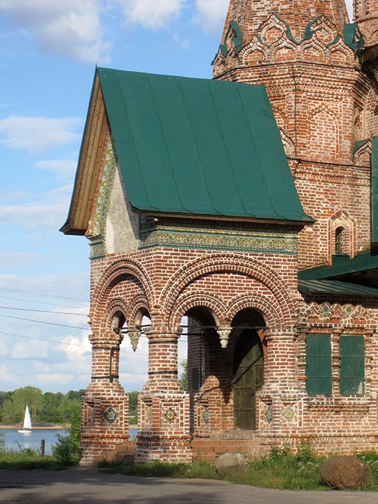 Ярославль. Церковь Иоанна Златоуста в Коровниках. архитектурные детали