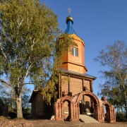 Полдеревка. Троицы Живоначальной, церковь