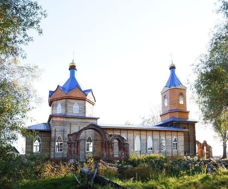 Церковь Троицы Живоначальной (новая), Полдеревка (Выкса, ГО, Нижегородская область). фасады