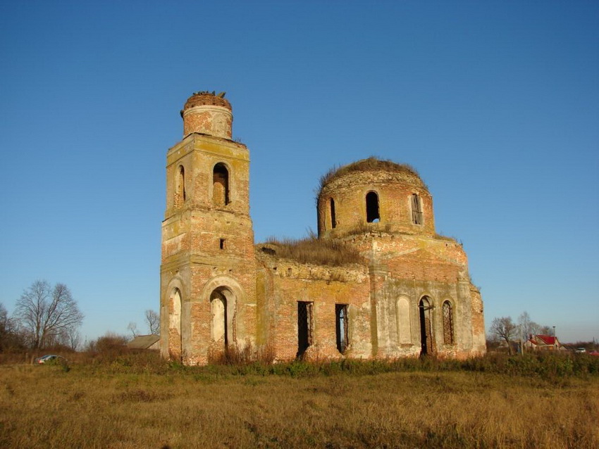 Барышье. Церковь Космы и Дамиана. фасады, Церковь построена в 1829-1834 гг на средства помещика М.П.Бахтина вместо деревянной