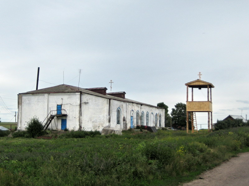 Церковь Преображения Господня, Большая Арать (Гагинский район, Нижегородская область). фасады, Вид с запада. Построена новая звонница.