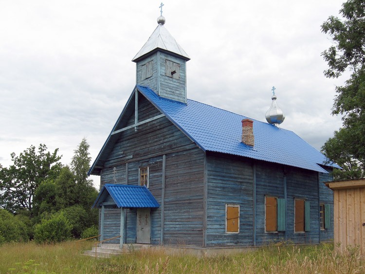Моленная Покрова Пресвятой Богородицы, Рубенишки (Аугшдаугавский край, Латвия). фасады, Общий вид с юго-запада