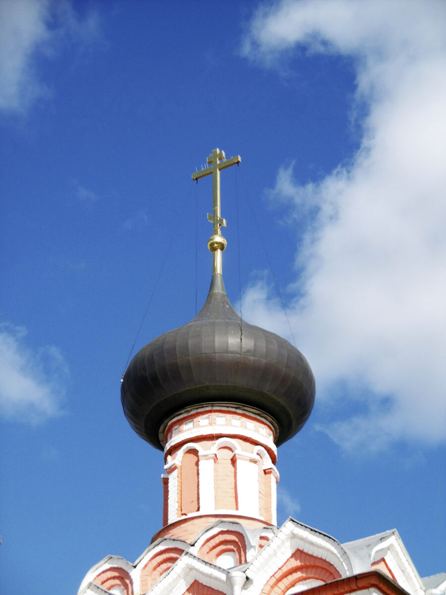 Церковь Николая Чудотворца, Семёнов (Семёновский ГО, Нижегородская область). архитектурные детали, Завершение основного объема храма