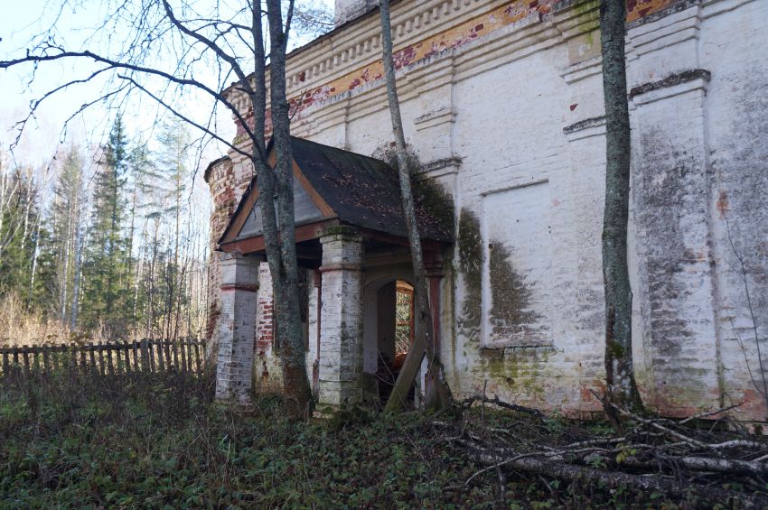 Церковь Преображения Господня, Пупково, урочище (Городецкий район, Нижегородская область). архитектурные детали