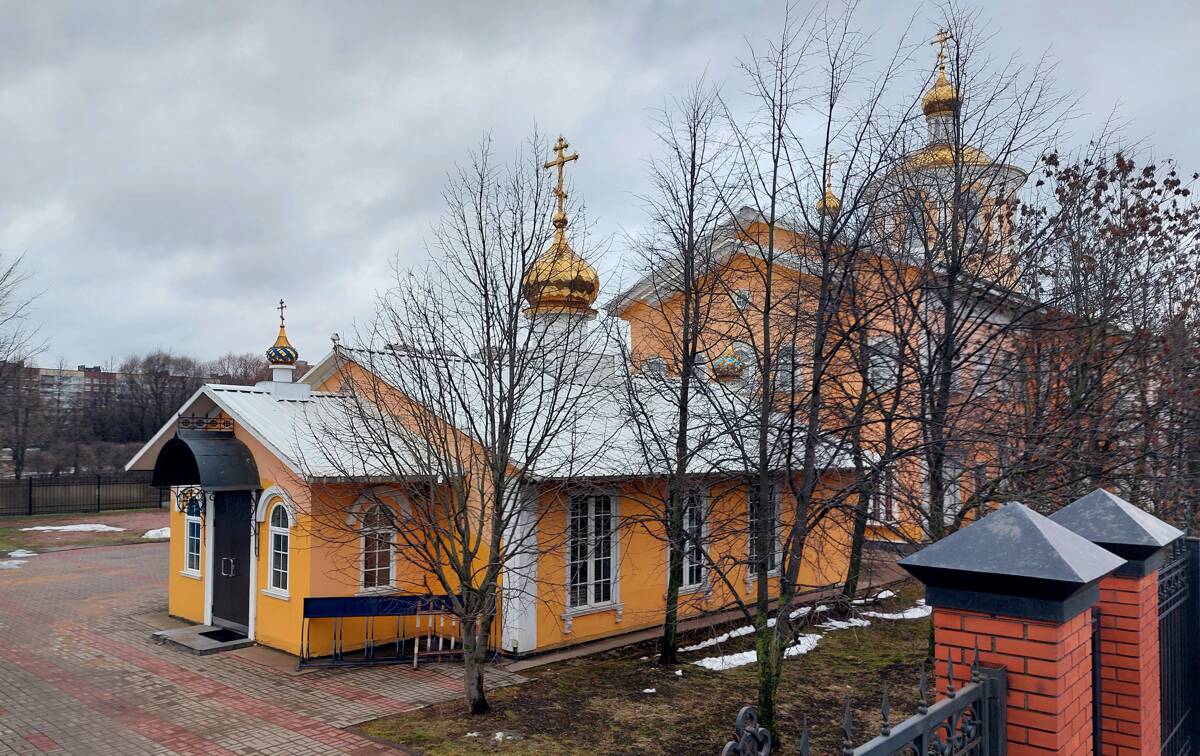 Церковь Покрова Пресвятой Богородицы в парке Малиновка, Красногвардейский район (Санкт-Петербург, г. Санкт-Петербург). фасады