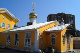Санкт-Петербург. Церковь Покрова Пресвятой Богородицы в парке Малиновка