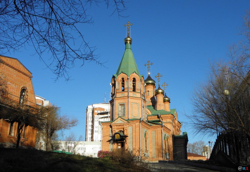 Хабаровск. Церковь Иннокентия, епископа Иркутского. фасады