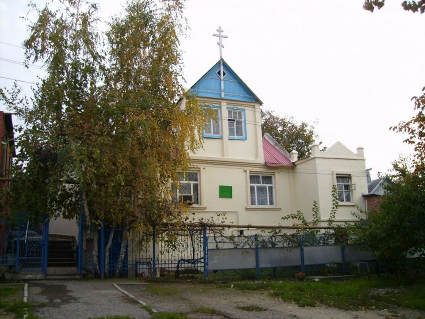 Церковь Николая, царя-мученика, Краснодар (Краснодар, город, Краснодарский край). общий вид в ландшафте
