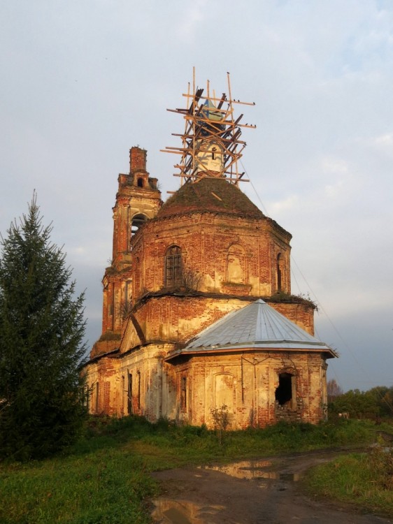 Церковь Богоявления Господня, Дор (Буйский район, Костромская область). фасады