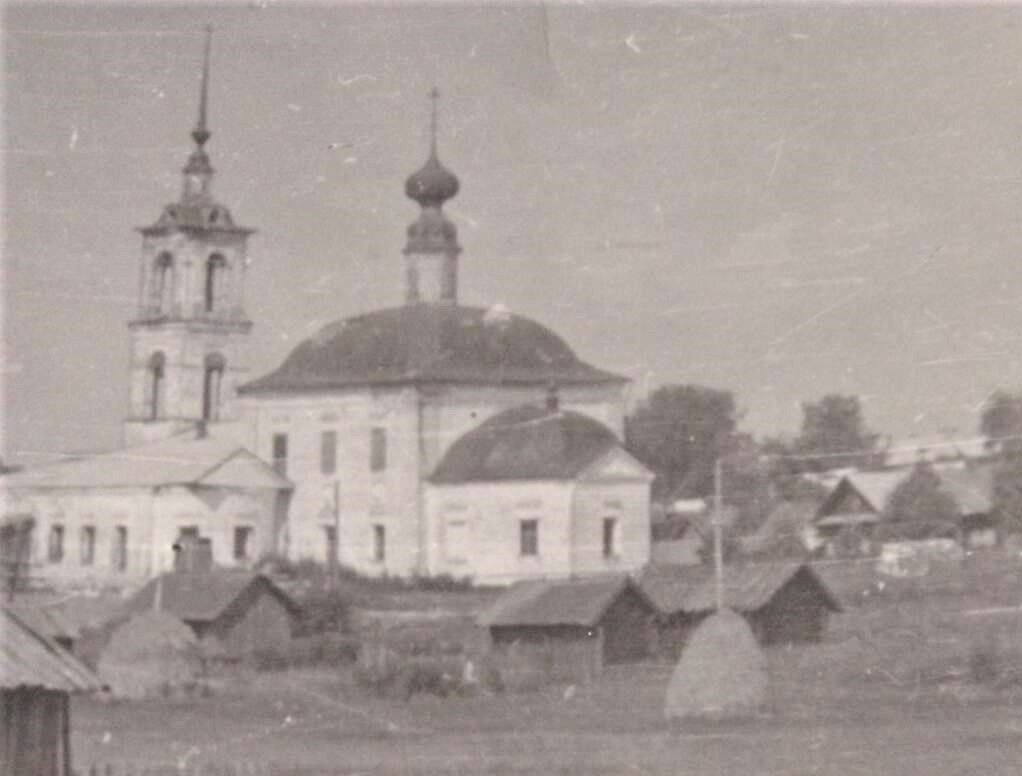 Белбаж. Церковь Покрова Пресвятой Богородицы. архивная фотография