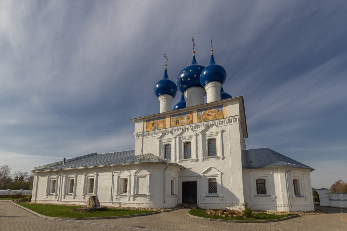 Бурмакино, село. Церковь Воскресения Христова. фасады