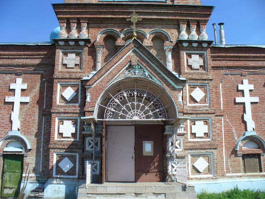 Церковь Казанской иконы Божией Матери (новая), Смолдеярово (Лаишевский район, Республика Татарстан). архитектурные детали