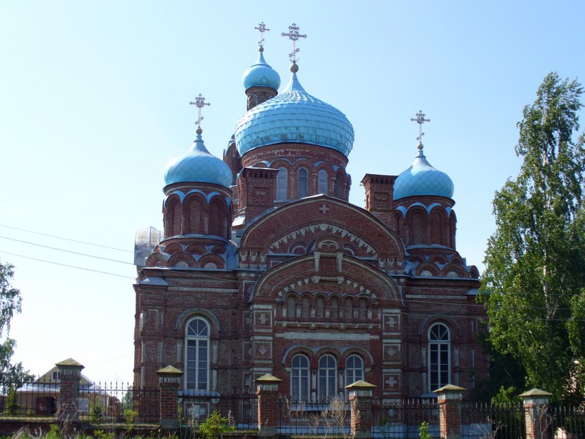 Смолдеярово. Церковь Казанской иконы Божией Матери (новая). фасады