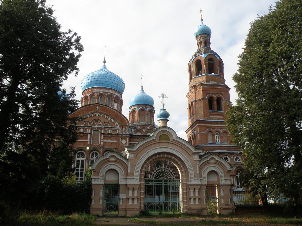 Смолдеярово. Церковь Казанской иконы Божией Матери (новая). фасады