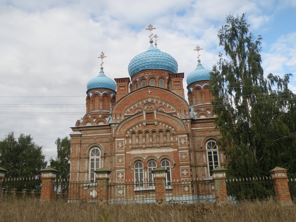 Смолдеярово. Церковь Казанской иконы Божией Матери (новая). фасады