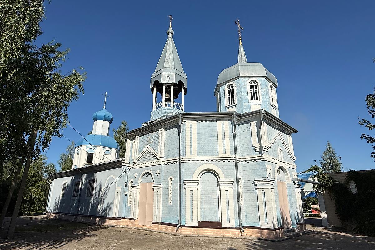 фасады. Церковь иконы Божией Матери "Нечаянная Радость", Новомичуринск (Пронский район, Рязанская область)