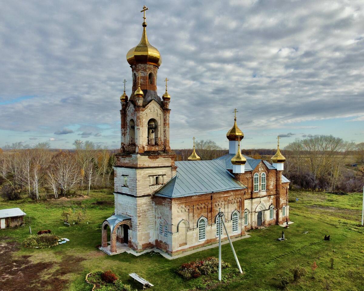 Церковь Усекновения главы Иоанна Предтечи, Крестовское (Шадринский район и г. Шадринск, Курганская область). фасады, Вид с ЮЗ