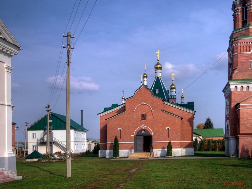 Троекуровский Дмитриевский Иларионовский женский монастырь. Церковь Михаила Архангела, Троекурово (Лебедянский район, Липецкая область). фасады