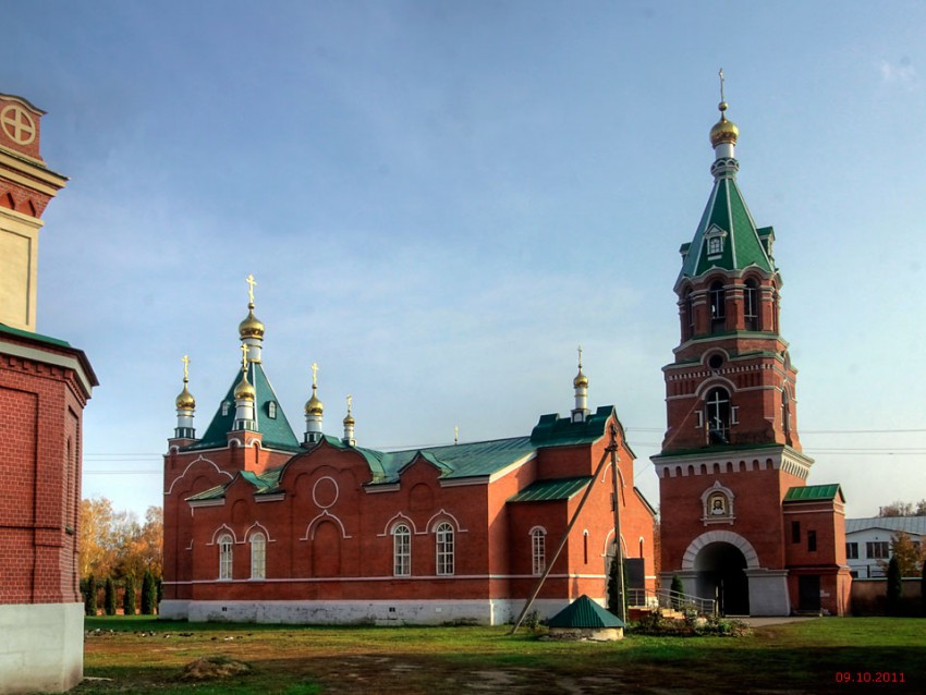 Троекуровский Дмитриевский Иларионовский женский монастырь. Церковь Михаила Архангела, Троекурово (Лебедянский район, Липецкая область). фасады