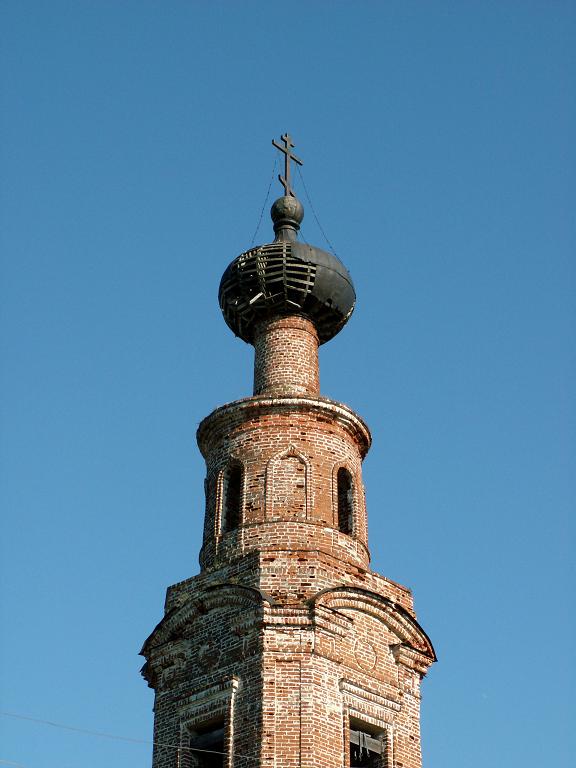 Церковь Троицы Живоначальной, Полянка (Лаишевский район, Республика Татарстан). архитектурные детали