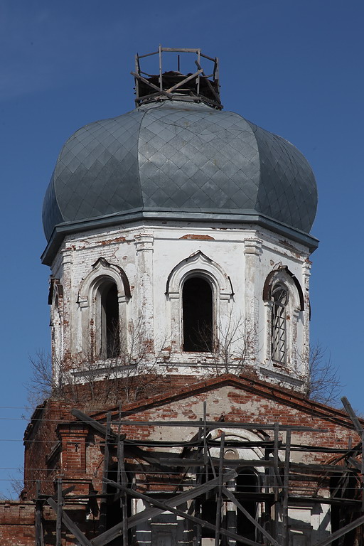 Церковь Покрова Пресвятой Богородицы, Камышевка (Шатровский район, Курганская область). архитектурные детали, Световой барабан с куполом