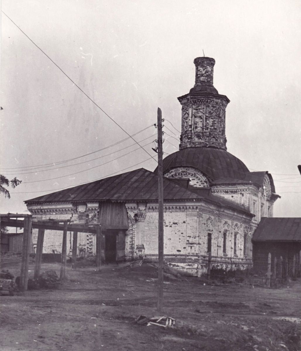 Церковь Спаса Нерукотворного Образа, Ирта (Ленский район, Архангельская область). архивная фотография, Фото 1970-х годов. https://vk.com/public188997448
