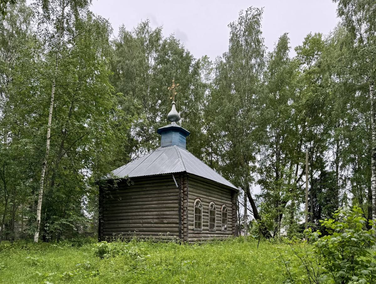 Вид с северо-востока, фасады. Часовня Космы и Дамиана, Яренск (Ленский район, Архангельская область)