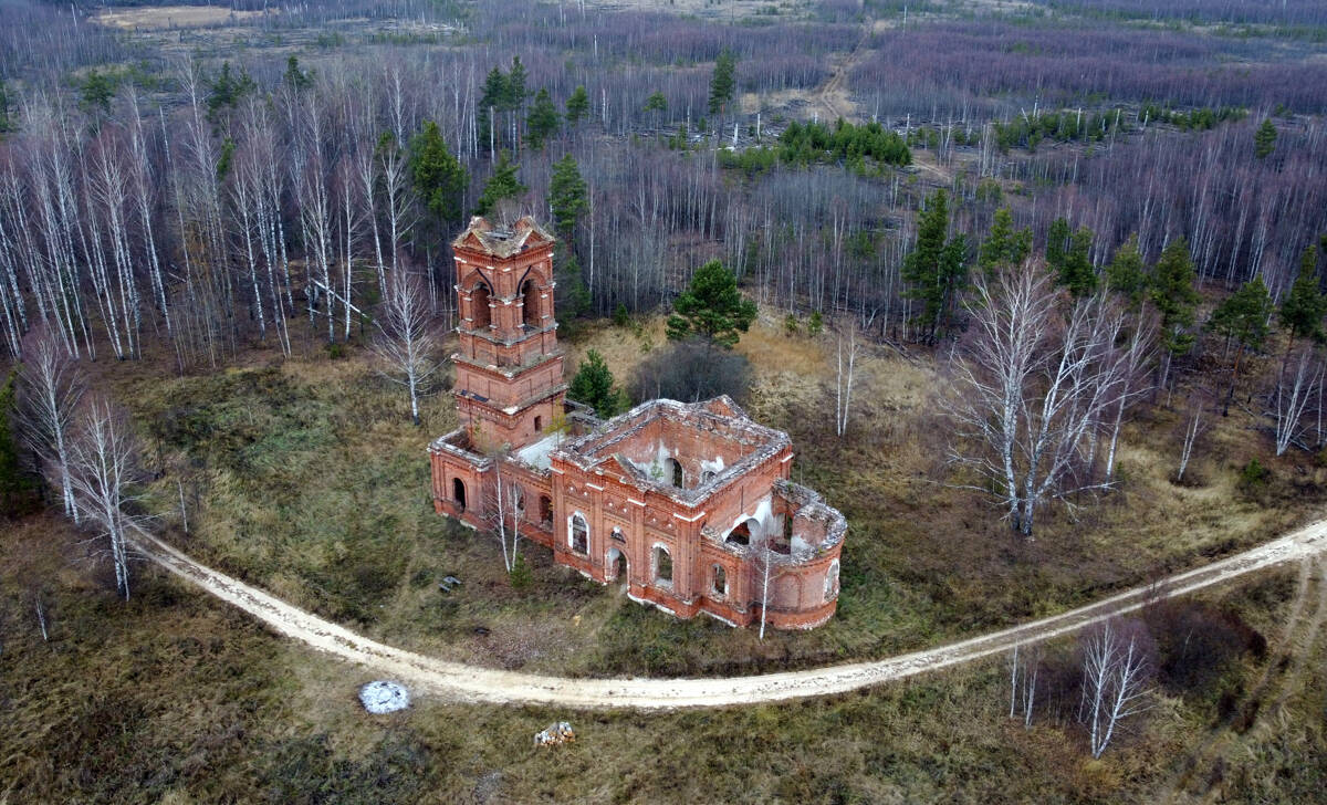 Церковь Сергия Радонежского, Пьянгус (Меленковский район, Владимирская область). общий вид в ландшафте