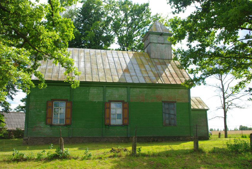 Ащуки. Неизвестная старообрядческая моленная. общий вид в ландшафте