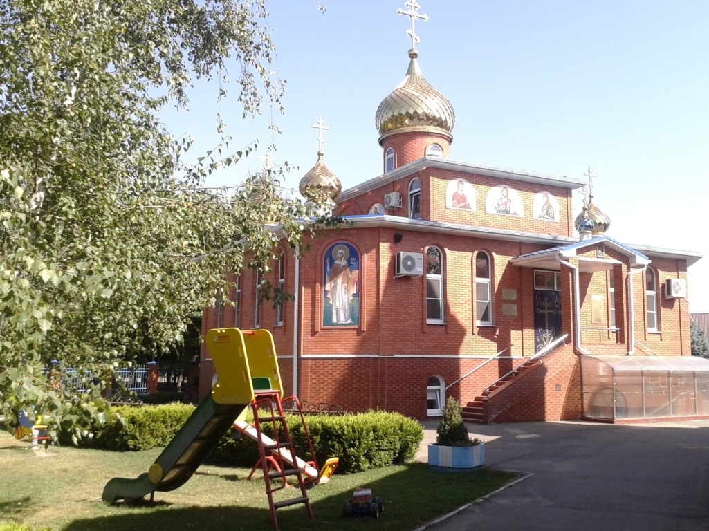 Хутор  Ленина. Церковь Георгия  Победоносца. фасады