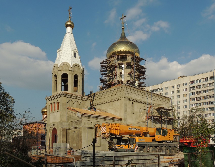 Щербинка. Церковь Елисаветы Феодоровны в Щербинке. фасады, Строительство нового каменного храма