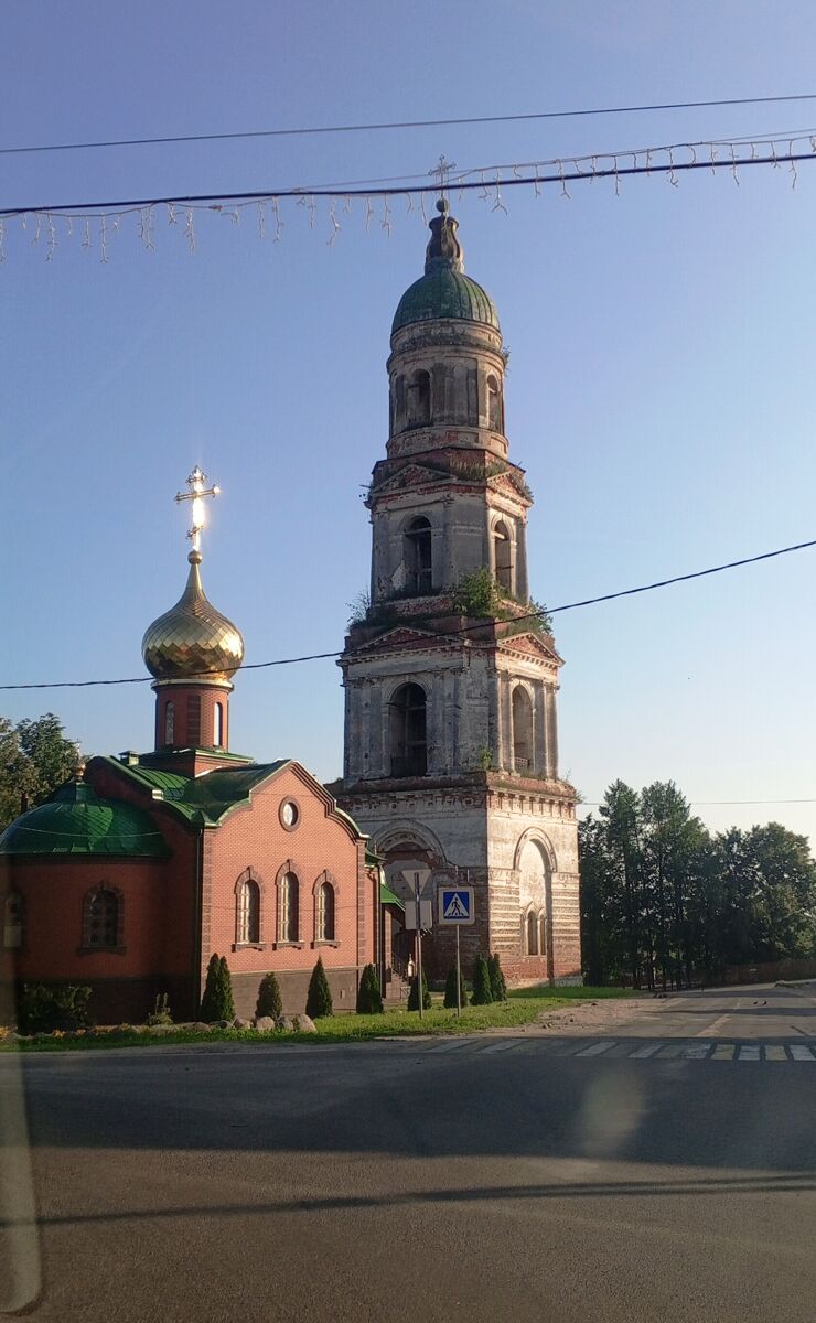 Собор Троицы Живоначальной, Красный Холм (Краснохолмский район, Тверская область). фасады