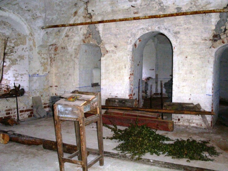 Церковь Рождества Христова, Цылиба (Цилиба), урочище (Ленский район, Архангельская область). интерьер и убранство, алтарь нижней церкви