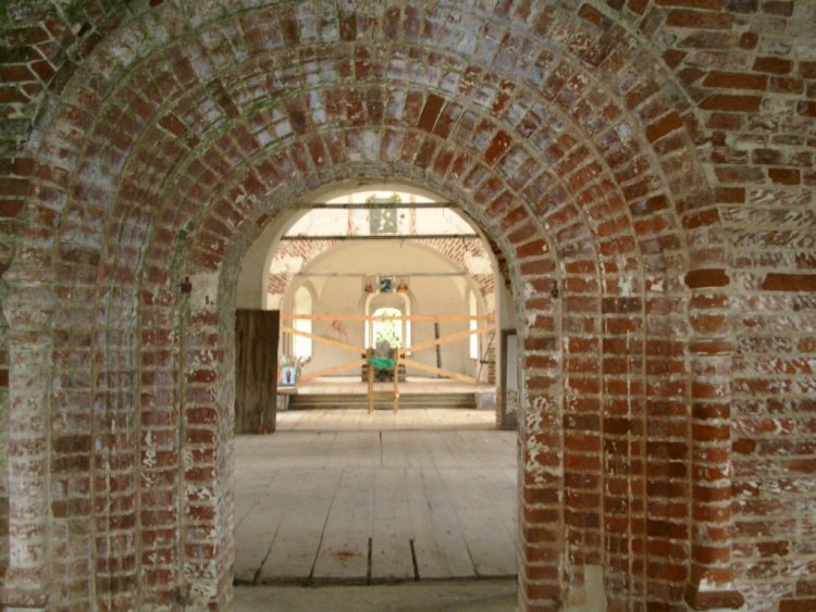 Церковь Рождества Христова, Цылиба (Цилиба), урочище (Ленский район, Архангельская область). интерьер и убранство, вход в верхнюю церковь