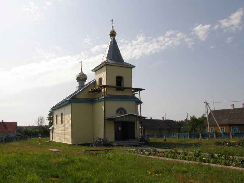 Юратишки. Церковь Николая Чудотворца. фасады