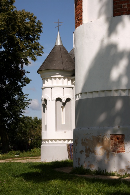 Церковь Рождества Пресвятой Богородицы, Мурованка (Щучинский район, Беларусь, Гродненская область). архитектурные детали