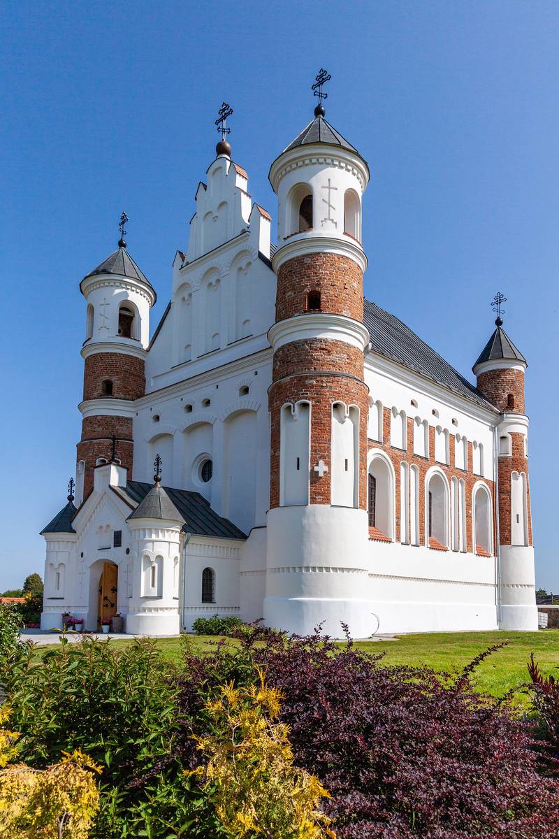 Церковь Рождества Пресвятой Богородицы, Мурованка (Щучинский район, Беларусь, Гродненская область). общий вид в ландшафте